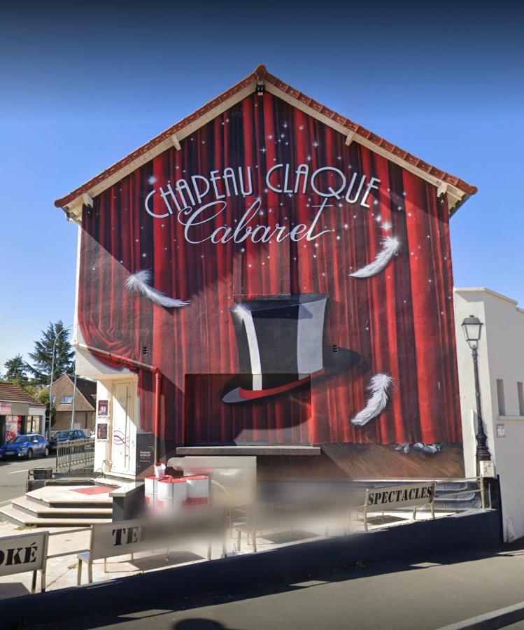 Chambres D'Hote Au Chapeau Claque Cabaret Gueugnon Esterno foto